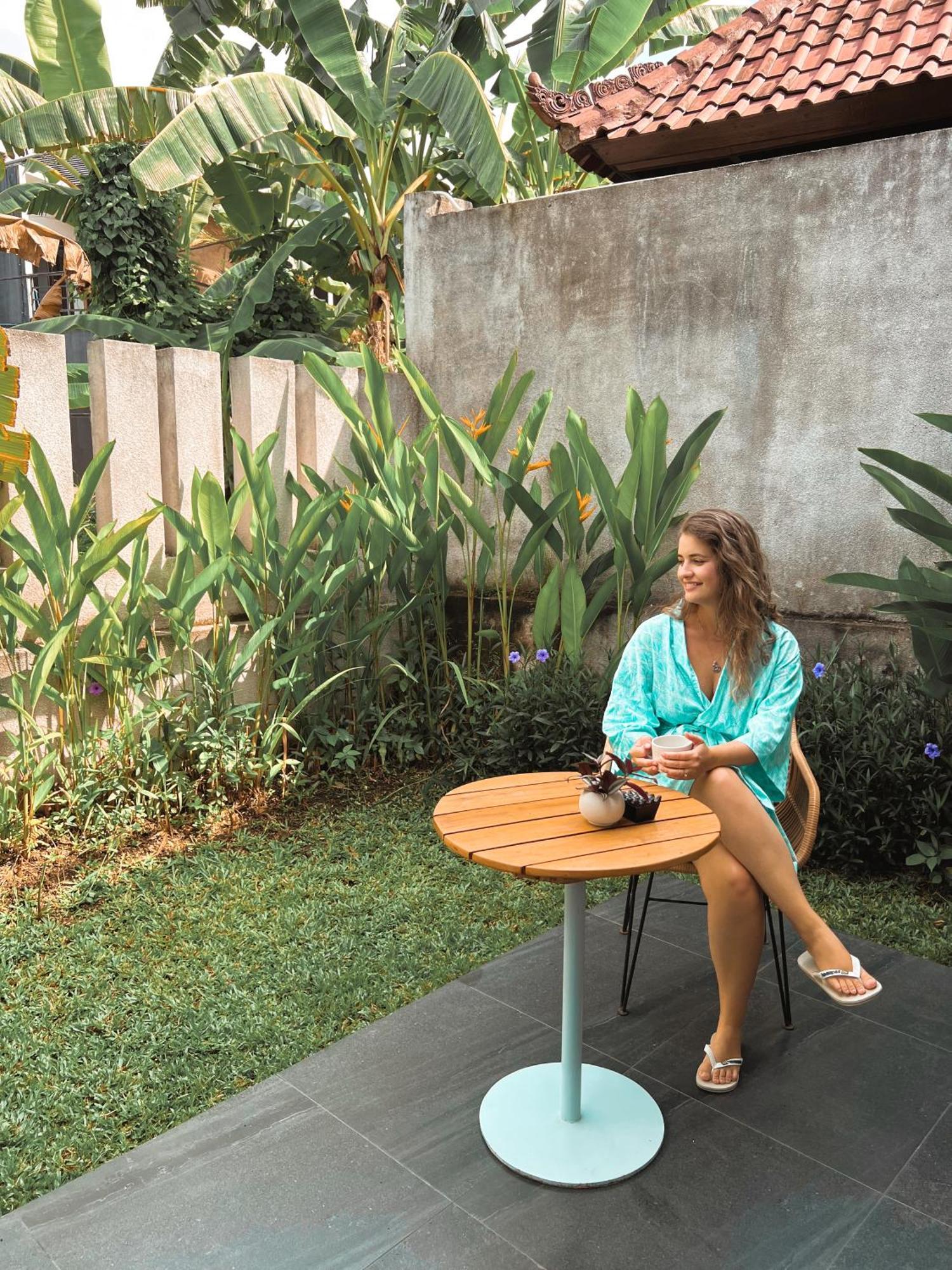 Ecozy Dijiwa Canggu Exterior photo
